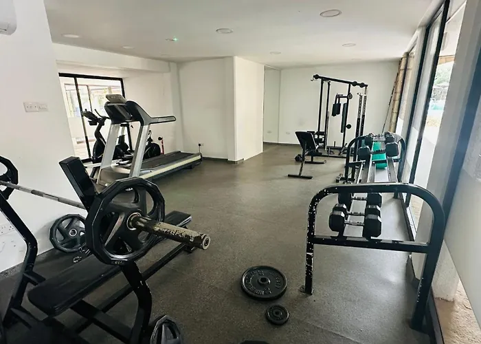 Apartment Harbour Haven 2 Bedroom Gem Steps Fm And Shops *